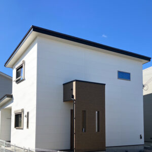 美しさが、長く続く。シーリングレスの外壁のお家